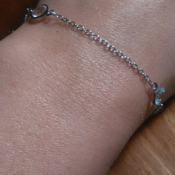 Beveled White Glass Stainless Steel Station Bracelet - Picture 10 of 12